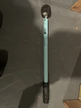 0301305399 Ascot Supply Preset Torque Wrench 140ft. / Lb Light Blue