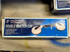 9039 Astro Pneumatic - Double Suction Cup- Set Of 2