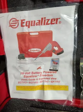 F-21978 Equalizer Freedom Windshield Removal Tool #3