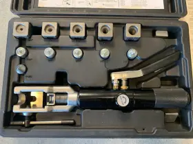 Mas71480 Mastercool 71480 - 37 Degree Flaring And Double Hydraulic Tool Set