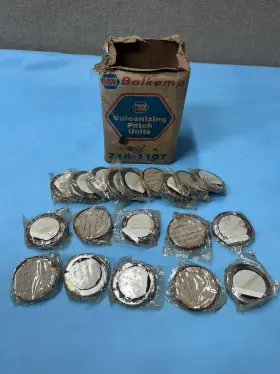710-1107 Napa Balkamp Nos-napa 1 3/ 4ftft Vulcanizing Patch Unit -qty Open Box- 19 Patches
