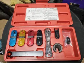 Nm-5539 Nesco 8 Piece Fuel And Transmission Line Disconnect Set