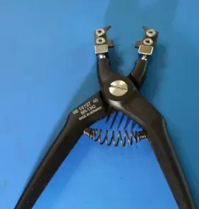 9814197 Volvo Genuine Special Tool Pliers #2