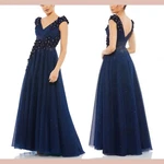 Nwt $798 Mac Duggal 18 11152 Floral Applique Line Evening Gown Blue J1592. Fixed Price $414.19.