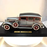 Anson 1931 Peerless 1:18 Opening Doors & Hood Silver Red W Stand No Box Read. Fixed Price $24.95.
